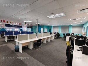 585m² Office Space to rent at The Colosseum in Century City
