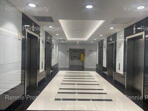 950m² Office Space to rent at The Towers  - Ex Standard Bank Centre in Cape Town CBD