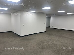 950m² Office Space to rent at The Towers  - Ex Standard Bank Centre in Cape Town CBD