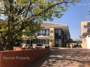 264m² Office Space to rent at Viscount Office Park in Bedfordview