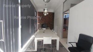 186m² Office Space to rent at Woodstock  Studios in Woodstock