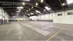 Warehouse to rent at 115 Manhattan Street in Airport Industria