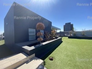 963m² Office Space to rent at 18 Skeen Boulevard in Bedfordview
