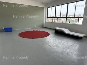 500m² Office Space to rent at 299 Albert Road in Woodstock
