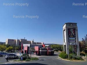 215m² Retail Shops to rent at Atterbury Boulevard in Faerie Glen
