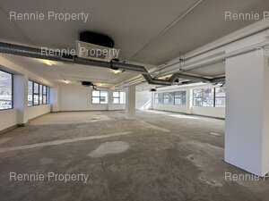 869m² Office Space to rent at Buitengracht Centre in Cape Town CBD