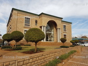 1 500m² Office Space to rent at Central Park (Highveld Techno Park) in Highveld Techno Park