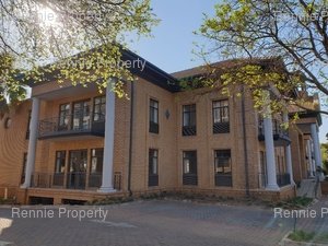 672m² Office Space to rent at Cullinan Office Park in Morningside