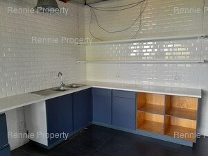 143m² Office Space to rent at Dunkeld West Centre in Dunkeld