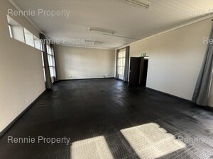 602m² Office Space to rent at Firgrove Business Park in Firgrove