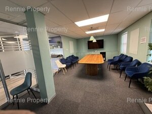 544m² Office Space to rent at Greenford Office Estate Phase 1 in Kenilworth