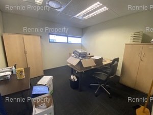 311m² Office Space to rent at HQ Bedfordview in Bruma