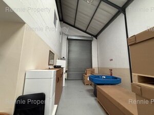 259m² Warehouse to rent at Meerlust Park - Asla Park in Strand