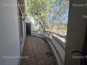 1 627m² Office Space to rent at Pinmill Farm in Sandown JHB