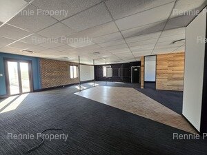1 627m² Office Space to rent at Pinmill Farm in Sandown JHB
