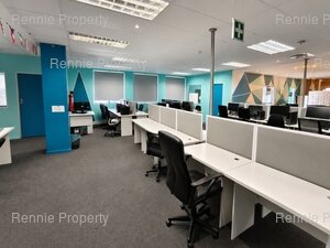 585m² Office Space to rent at The Colosseum in Century City