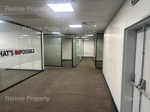 950m² Office Space to rent at The Towers  - Ex Standard Bank Centre in Cape Town CBD