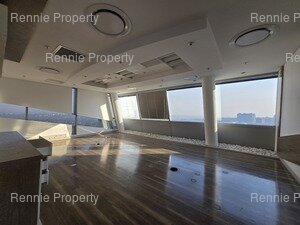 520m² Office Space to rent at The Towers in Sandton Central