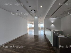 520m² Office Space to rent at The Towers in Sandton Central