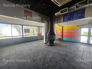 589m² Retail Shops to rent at The Village Square - Durbanville in Durbanville