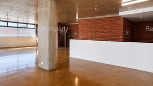 270m² Office Space to rent at Woodstock  Studios in Woodstock