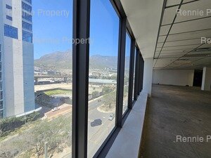Office Space to rent at 10 Christiaan Barnard in Foreshore