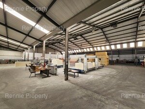 3 170m² Warehouse to rent at 10 Lood Street - Brackenfell in Brackenfell
