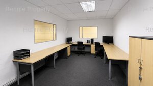 296m² Warehouse to rent at 2 on London in Brackenfell