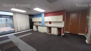 648m² Office Space to rent at 5 St Georges Mall in Cape Town CBD