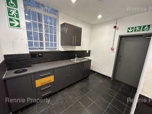 657m² Office Space to rent at 52 Loop Street in Cape Town CBD