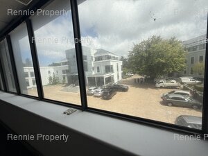 311m² Office Space to rent at Boundary Terraces in Newlands