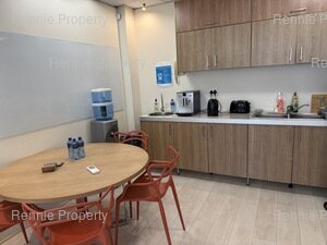415m² Office Space to rent at Boundary Terraces in Newlands