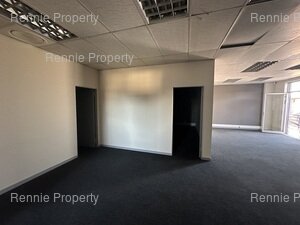 150m² Office Space to rent at Frazzitta Business Park - Milnerton in Marconi Beam