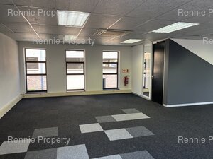 277m² Office Space to rent at Hurlingham Office Park in Hurlingham