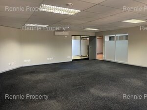 132m² Office Space to rent at Hurlingham Office Park in Hurlingham
