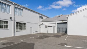 900m² Warehouse to rent at Industry Park 6-8 Perfecta Street in Paarden Eiland