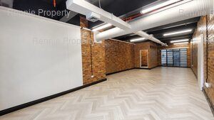 99m² Office Space to rent at Manhattan Place in Cape Town CBD