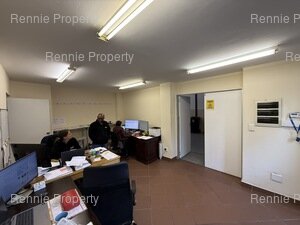 259m² Warehouse to rent at Meerlust Park - Asla Park in Strand