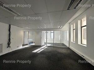 171m² Office Space to rent at Salga House in Cape Town CBD