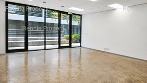 5 141m² Office Space to rent at The Boulevard Office Park in Woodstock