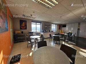 1 067m² Office Space to rent at Tyger Valley Chambers 2 in Tyger Valley