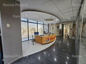 1 067m² Office Space to rent at Tyger Valley Chambers 2 in Tyger Valley