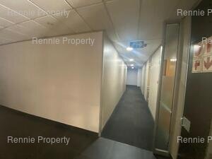 924m² Office Space to rent at Golf Park in Mowbray