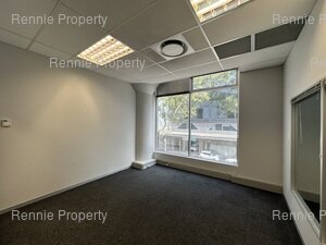 279m² Office Space to rent at 31 Martin Hammerschlag in Foreshore
