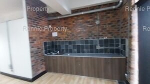 124m² Office Space to rent at 4 Loop Street in Cape Town CBD