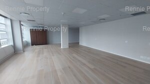 231m² Office Space to rent at Convention Tower in Foreshore