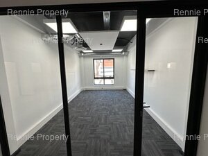 215m² Office Space to rent at 172 Long Street in Cape Town CBD