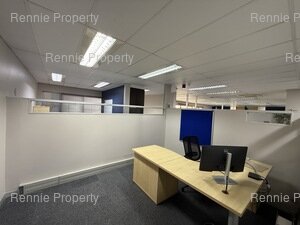 1 250m² Office Space to rent at Golf Park in Mowbray