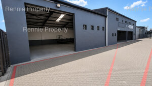 420m² Warehouse to rent at Gunners Factory Park in Epping Industrial