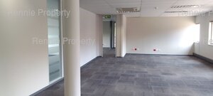 1 118m² Warehouse to rent at Howick Close Waterfall Park in Vorna Valley